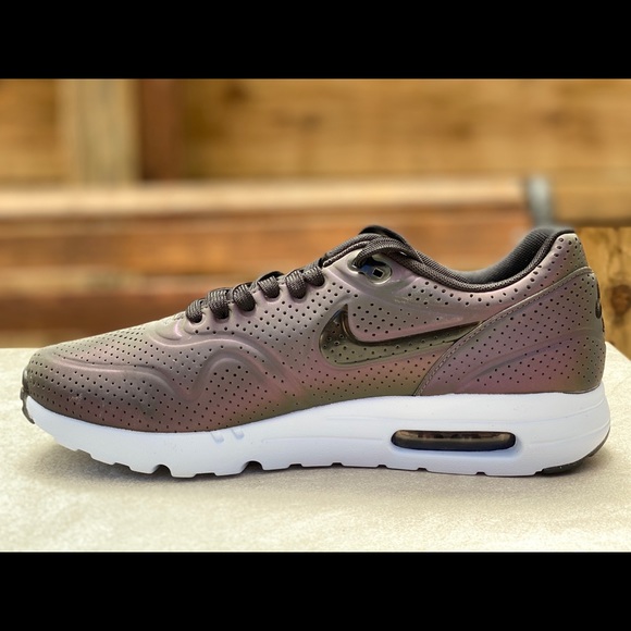 Nike Air Max 1 Ultra Moire iridescent - Picture 11 of 15